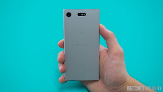 Sony Xperia XZ1 Compact Review 14