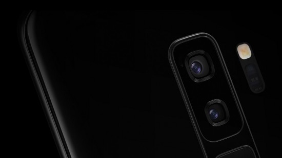 Samsung Galaxy S9 camera close up